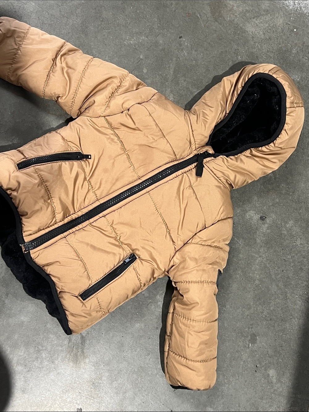 Body Glove Tan Puffer Jacket with Black super soft fleece lining throughout